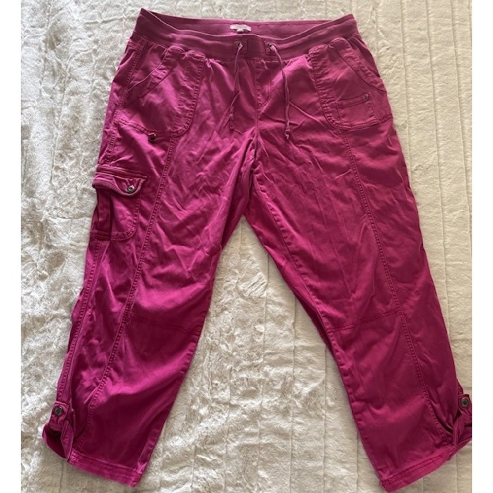 Maurices Womens Magenta Pink Cargo Capri Pants Drawstring Waist Size 18
